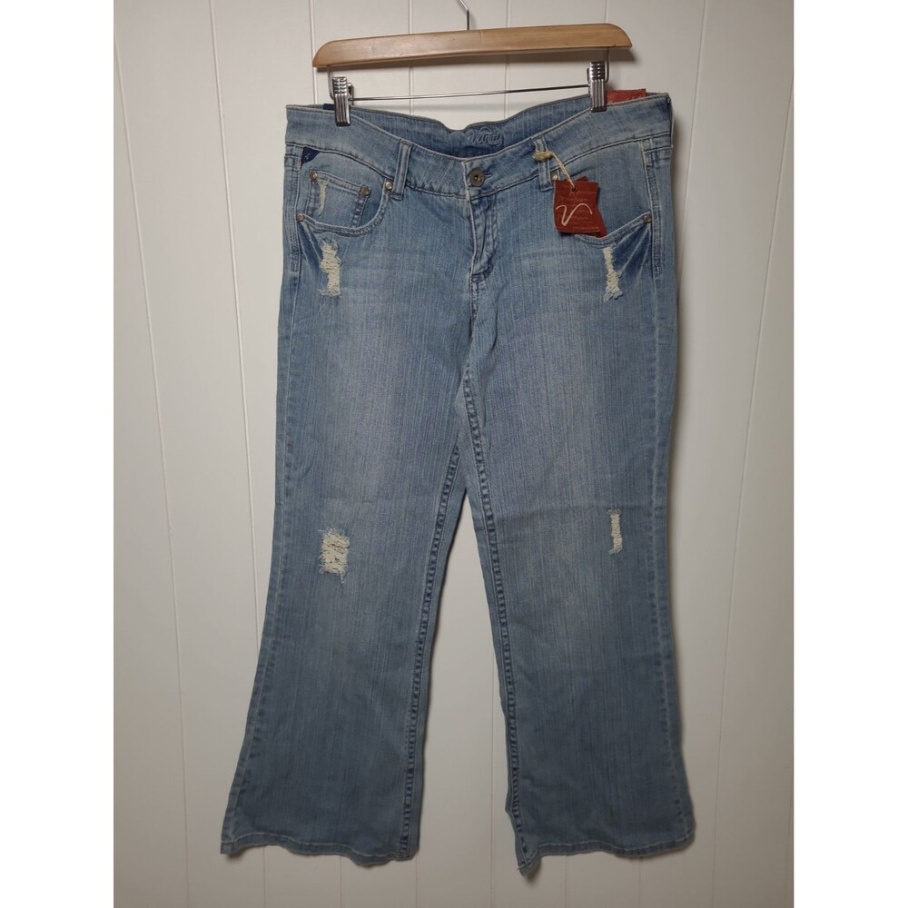 Vanity Boycut Montana Flare Jeans Womens 31 x 31 Distressed Embroidered New